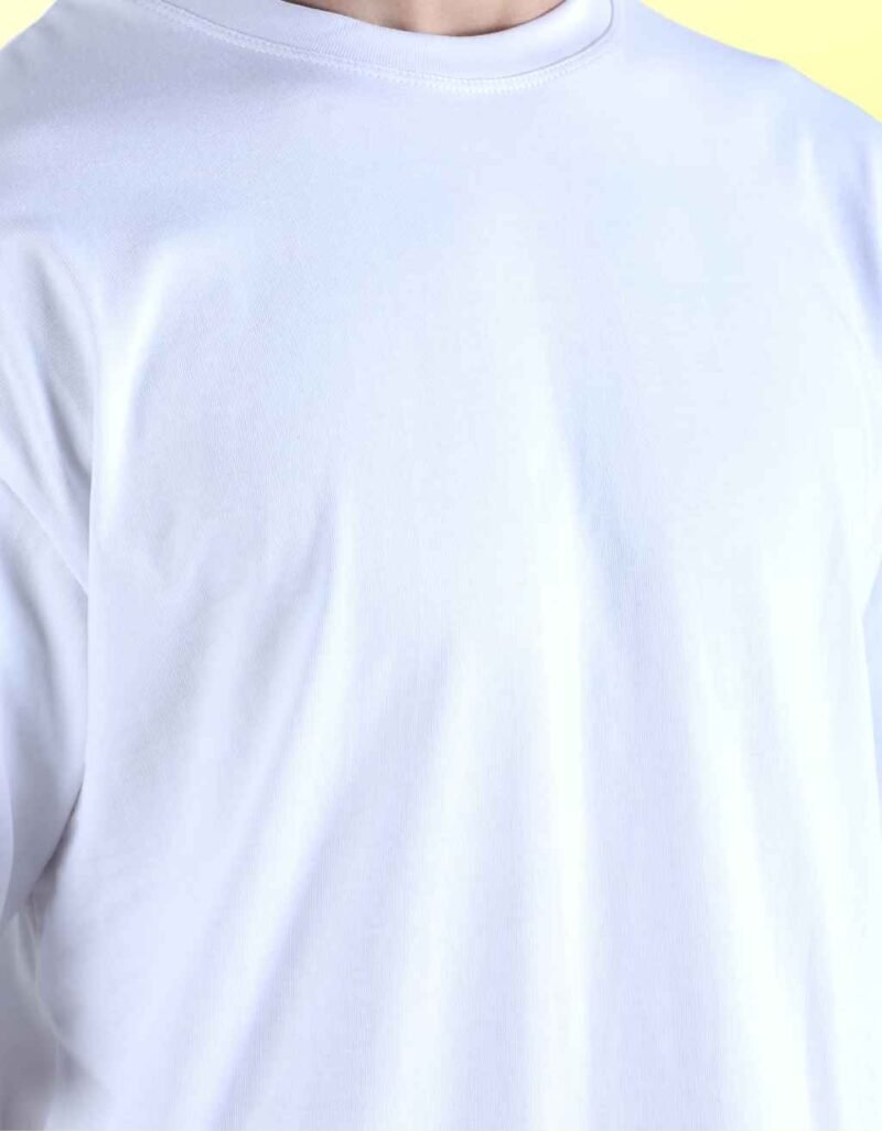 Oversized Men Solid Round Neck Pure Cotton White T-Shirt - Image 3