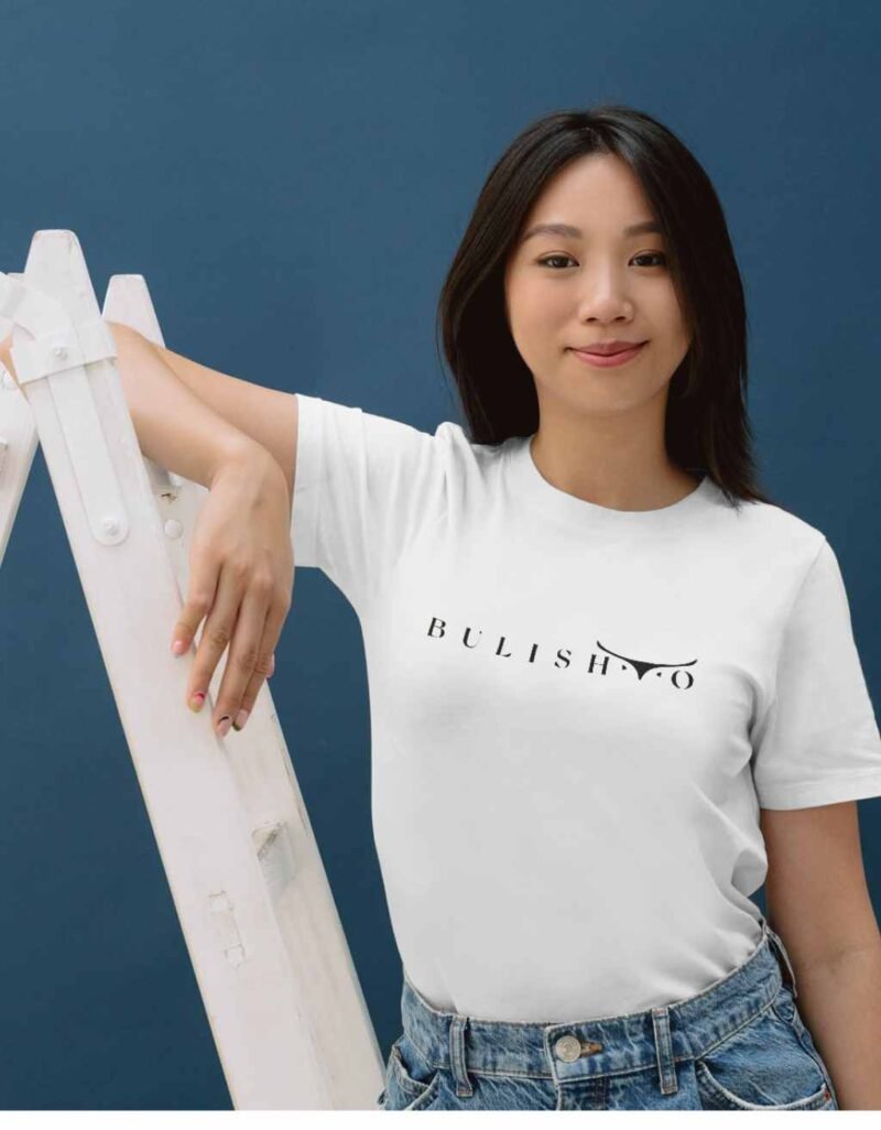 Women's White Bulishto Typography T-shirt